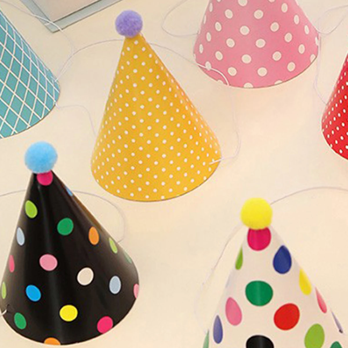 11PCS Birthday party trumpet b - Party Hat Cone 评论和价格