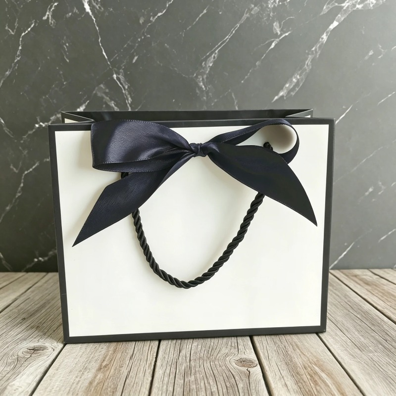 Black White Kraft Paper Gift B - Event Party Box 评论和价格